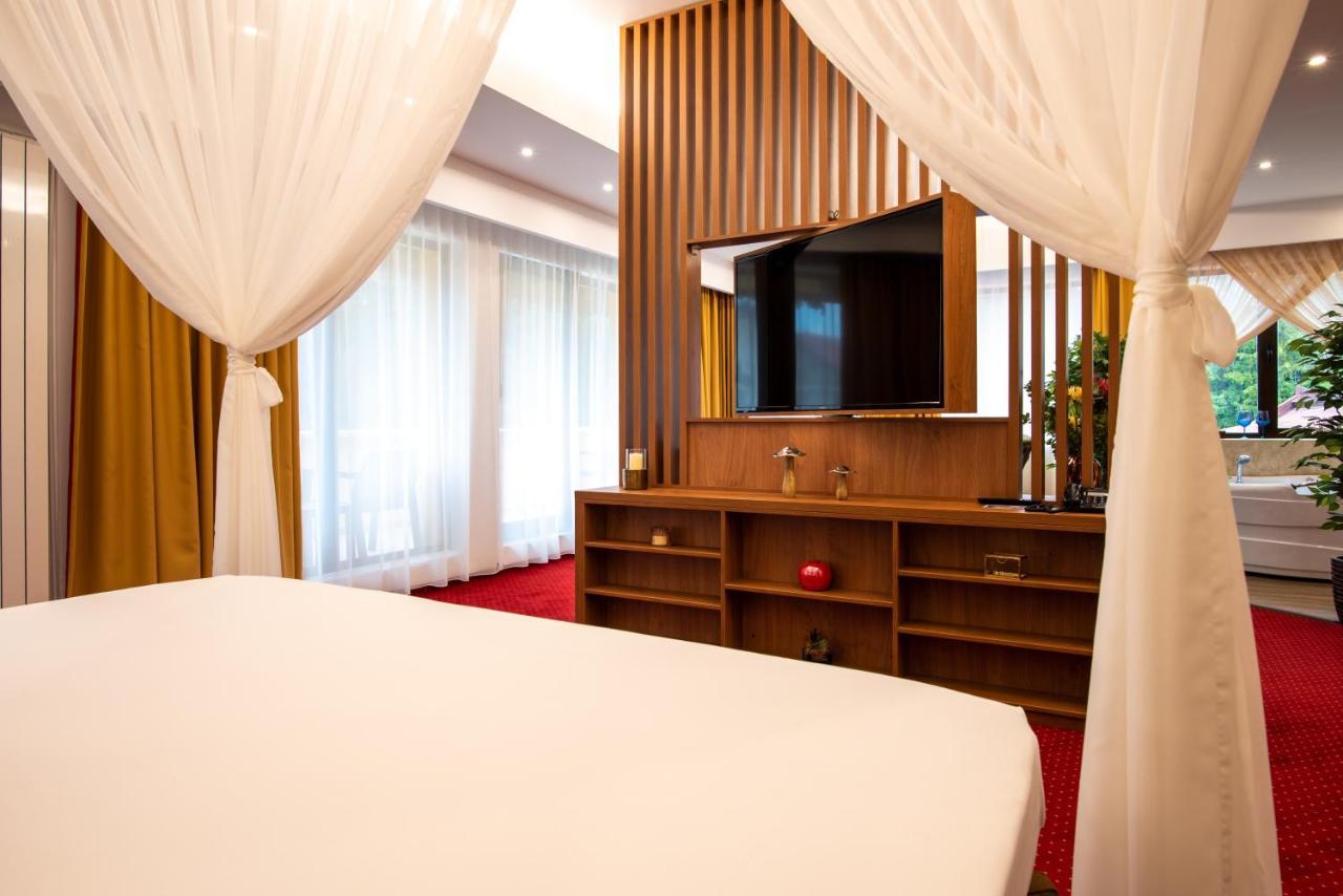 Vila Simonte Poiana Brasov Hotel Exterior photo
